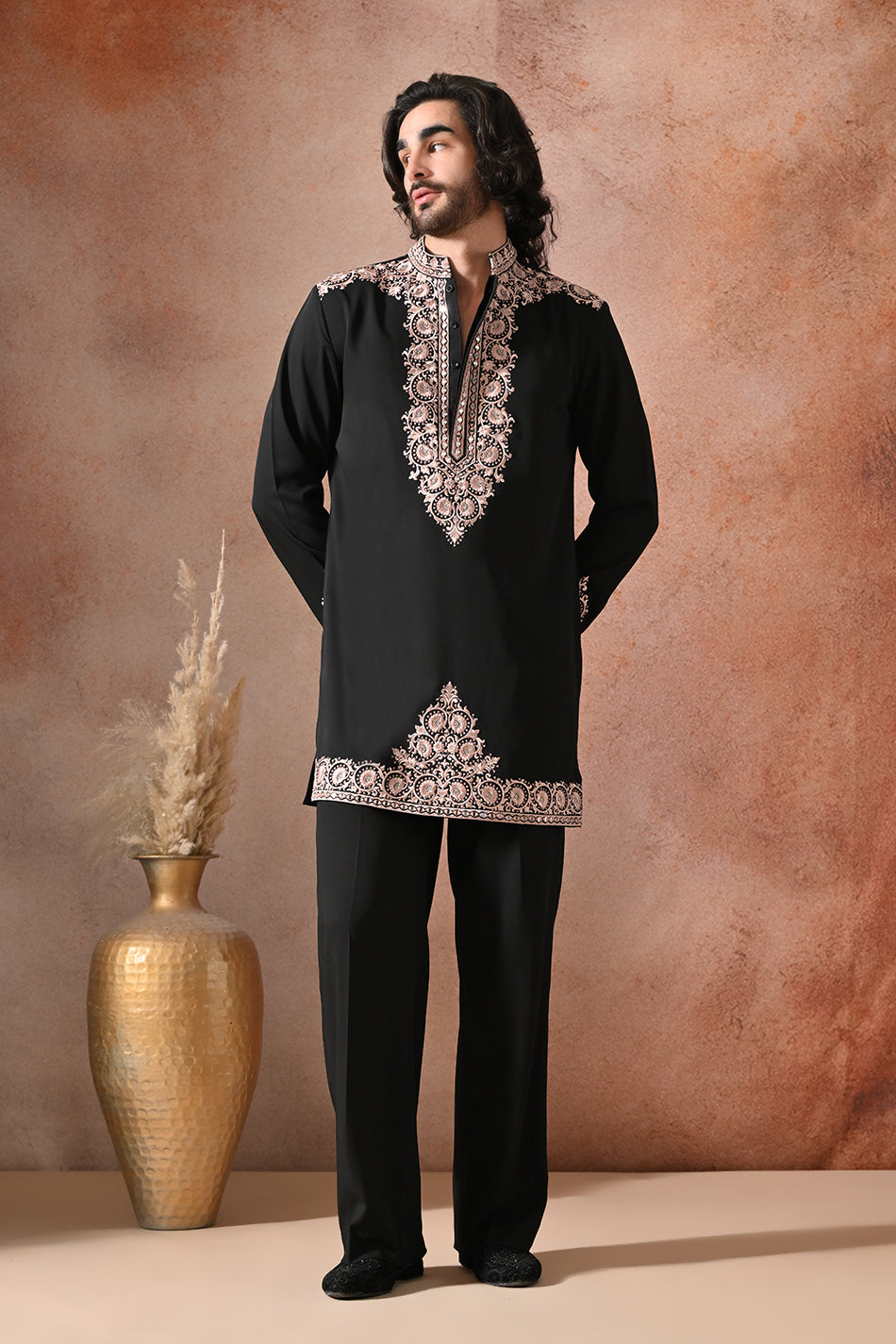 ZARMEHR KURTA SET WITH FLOWY TROUSERS