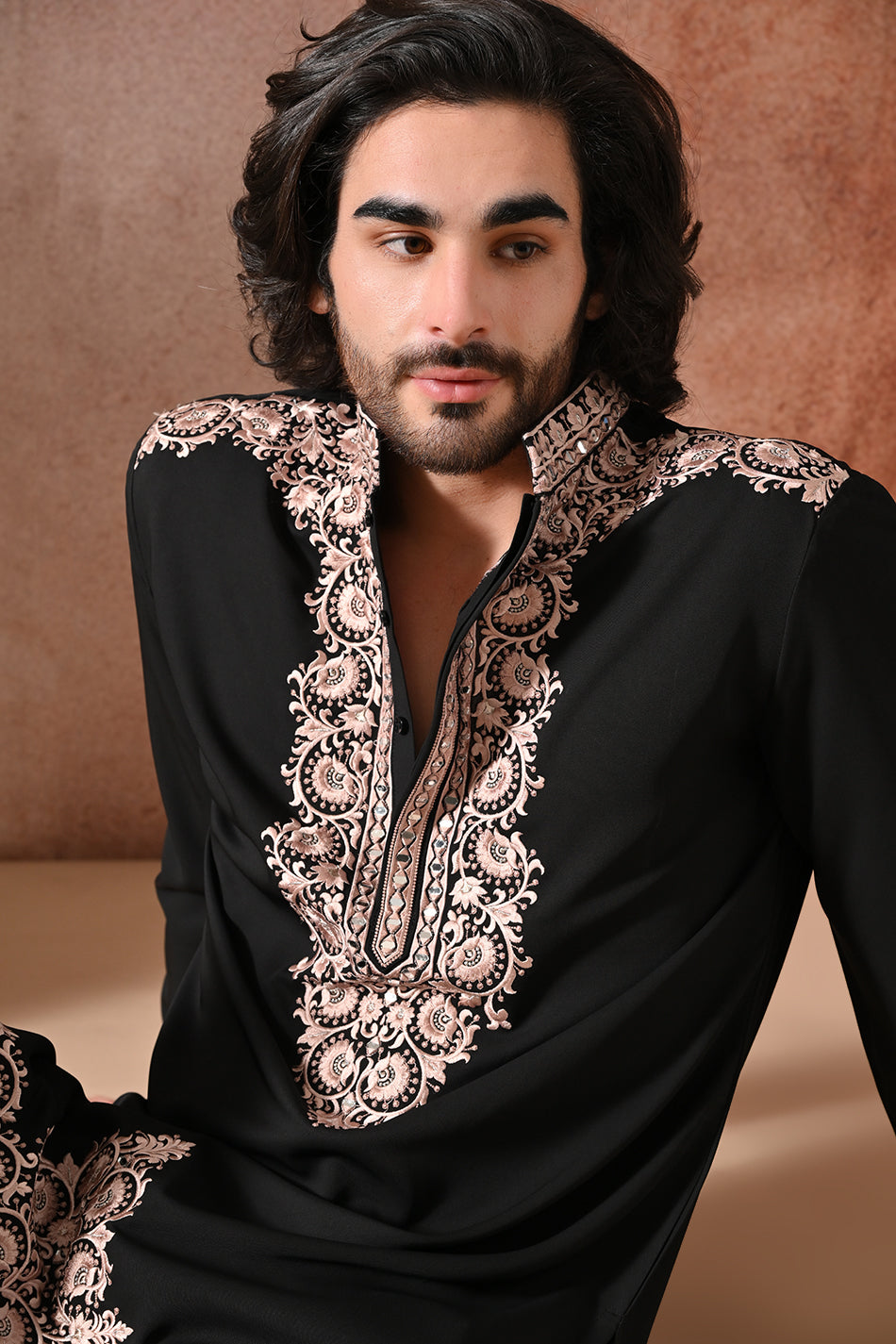 ZARMEHR KURTA SET WITH FLOWY TROUSERS