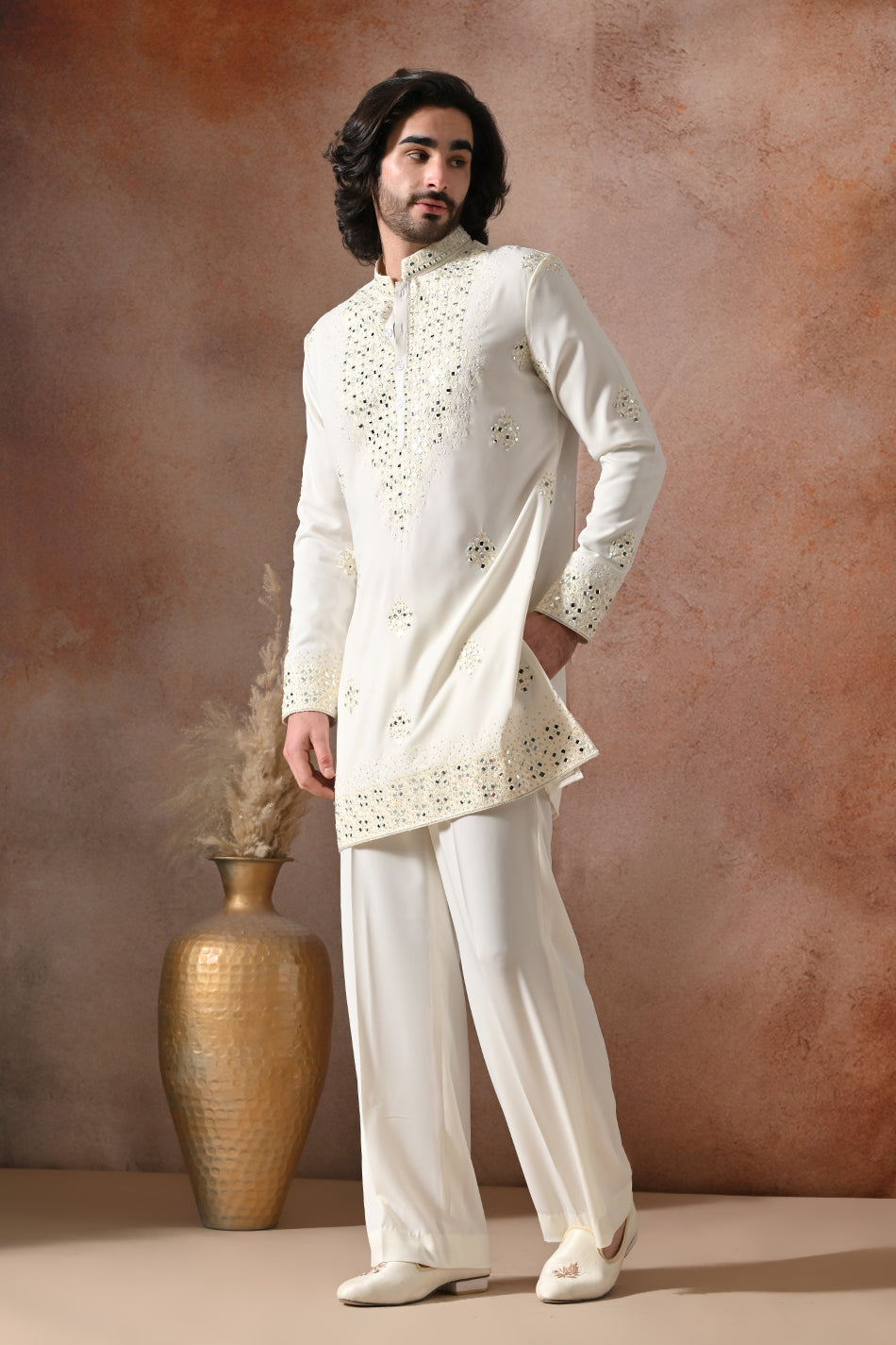 AFSHAAN KURTA SET WITH FLOWY TROUSERS
