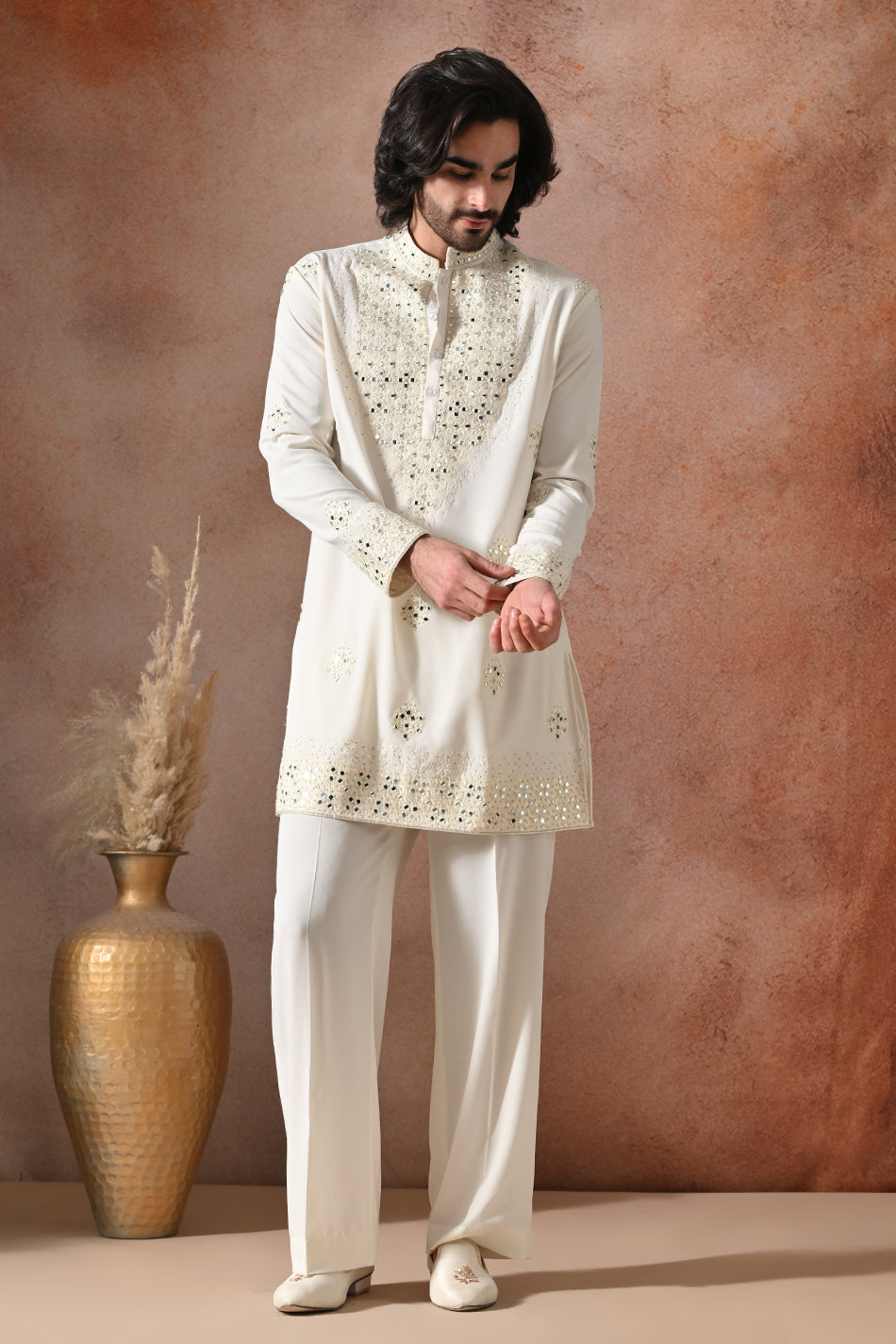 AFSHAAN KURTA SET WITH FLOWY TROUSERS