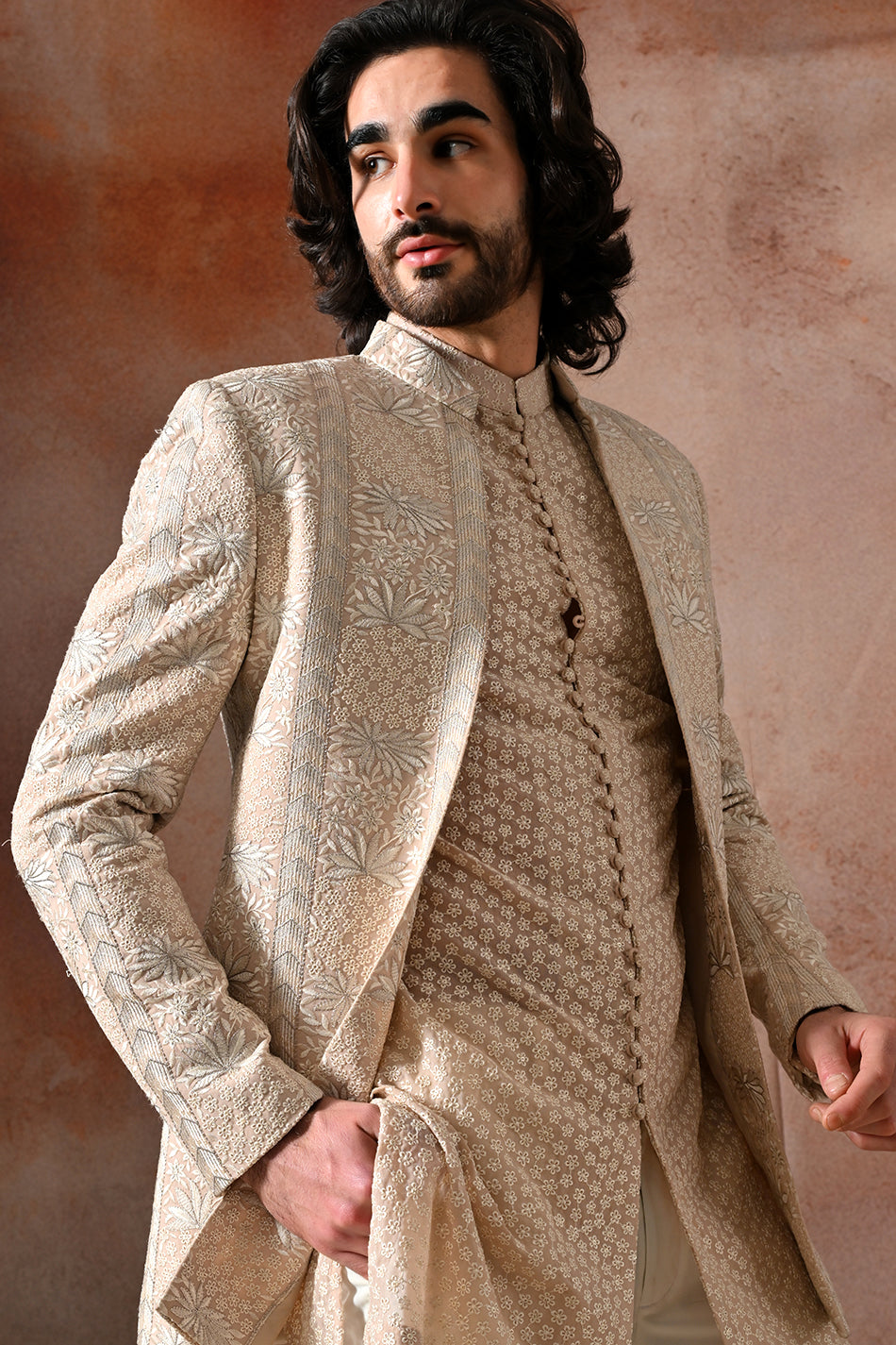 AFSHAAN SHRUG SET WITH KURTA & TROUSERS