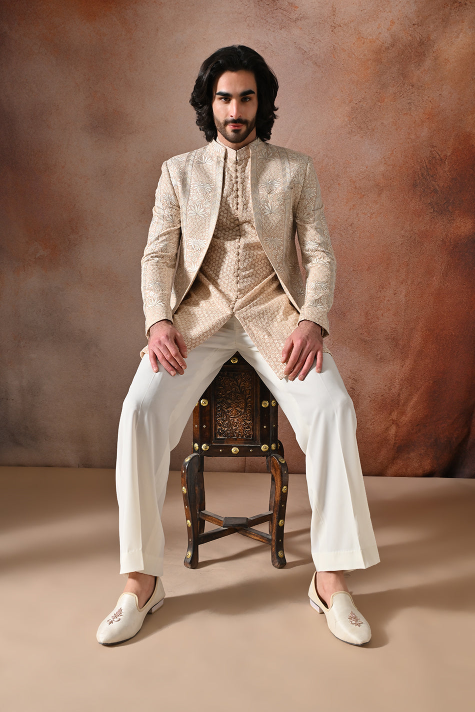 AFSHAAN SHRUG SET WITH KURTA & TROUSERS