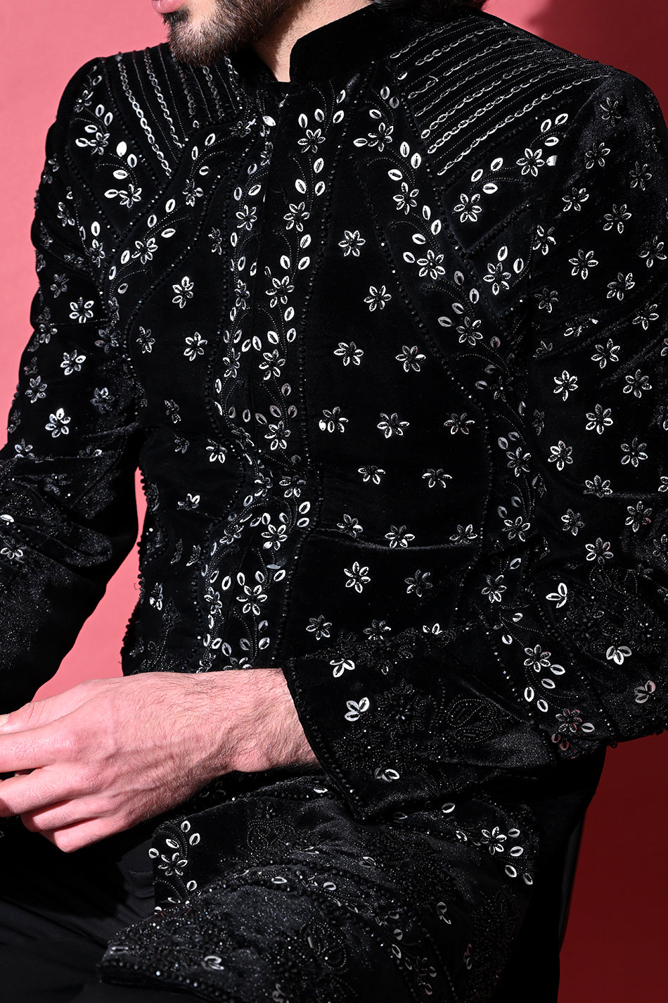 NOIR SHELL VELVET INDOWESTERN WITH TROUSERS
