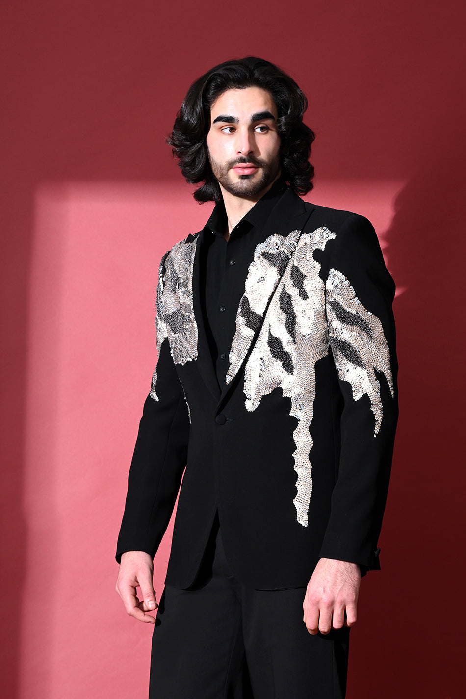 POLAR FLAME TUXEDO BLAZER WITH TROUSERS
