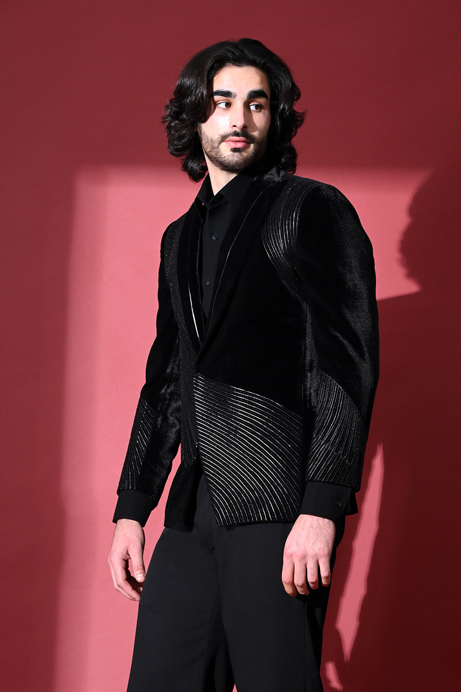 WAVE LEATHER EMBELLISHED VELVET BLAZER WITH TROUSERS