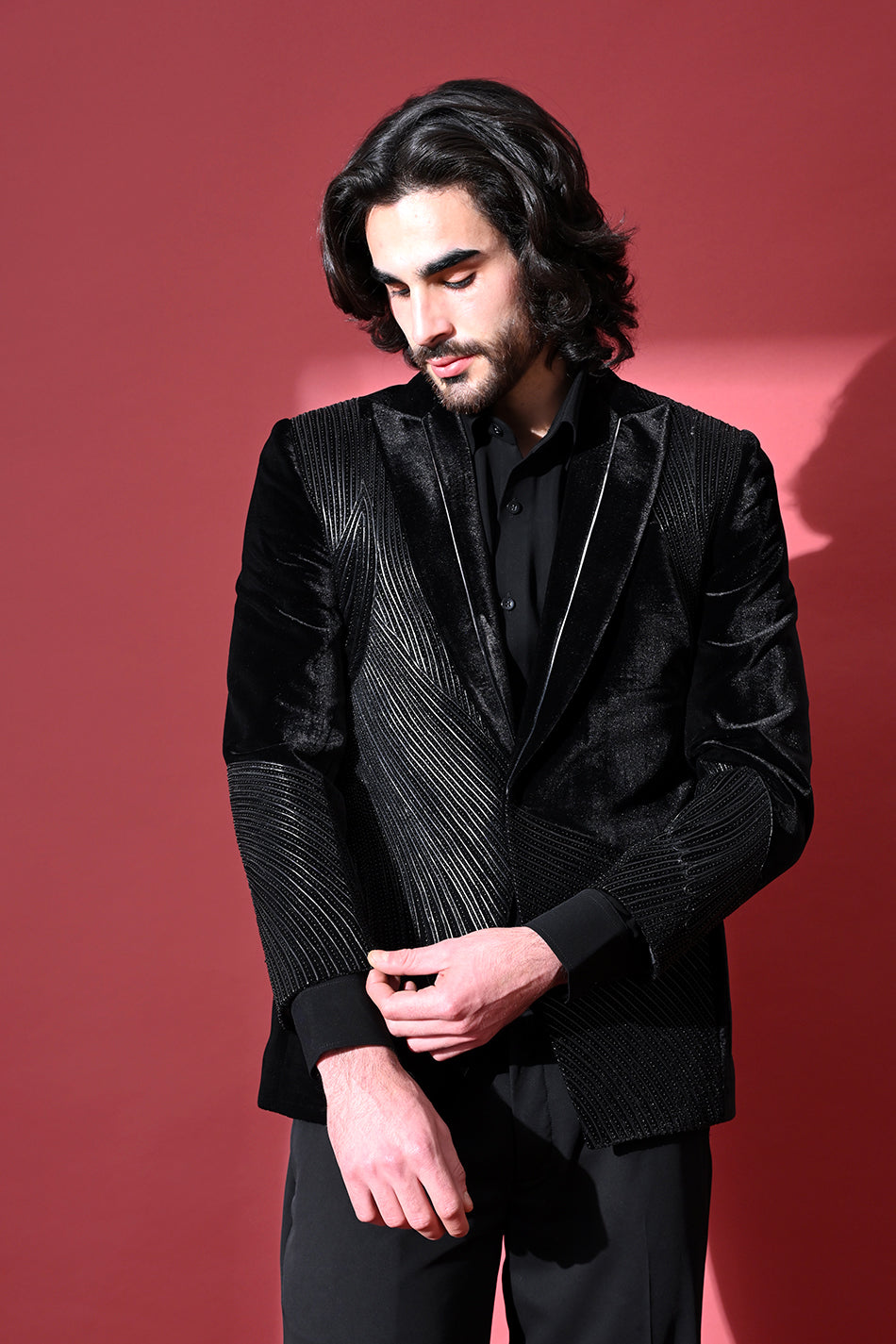 WAVE LEATHER EMBELLISHED VELVET BLAZER WITH TROUSERS