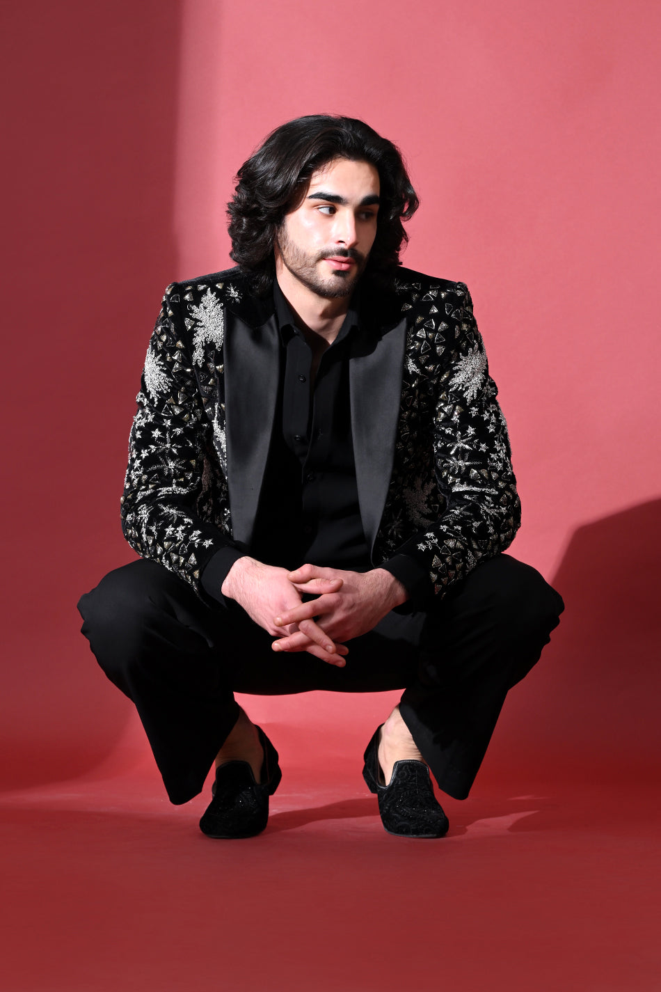 LUNAR NOIR TUXEDO BLAZER WITH TROUSERS
