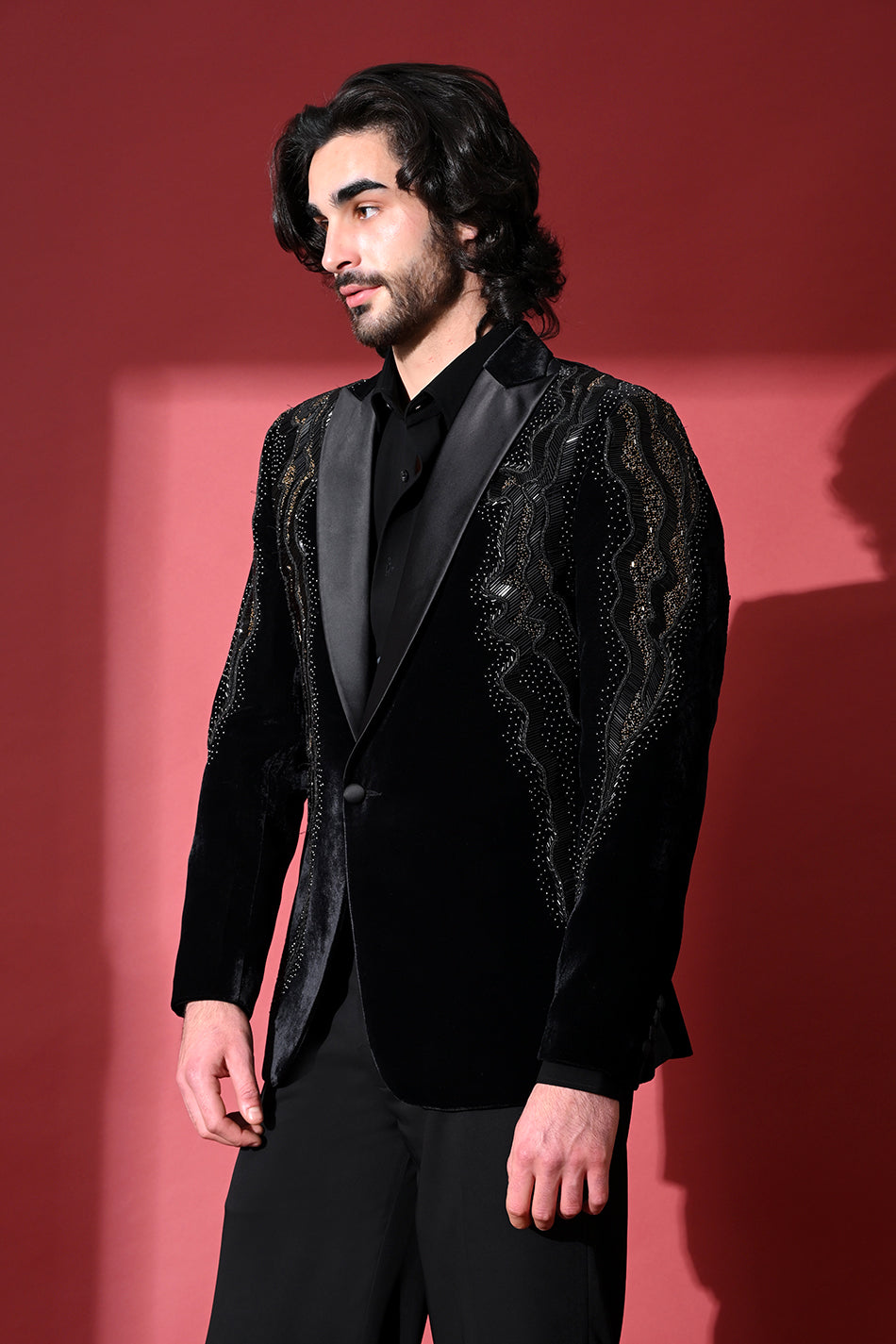 OBSIDIAN WAVE VELVET TUXEDO WITH TROUSERS