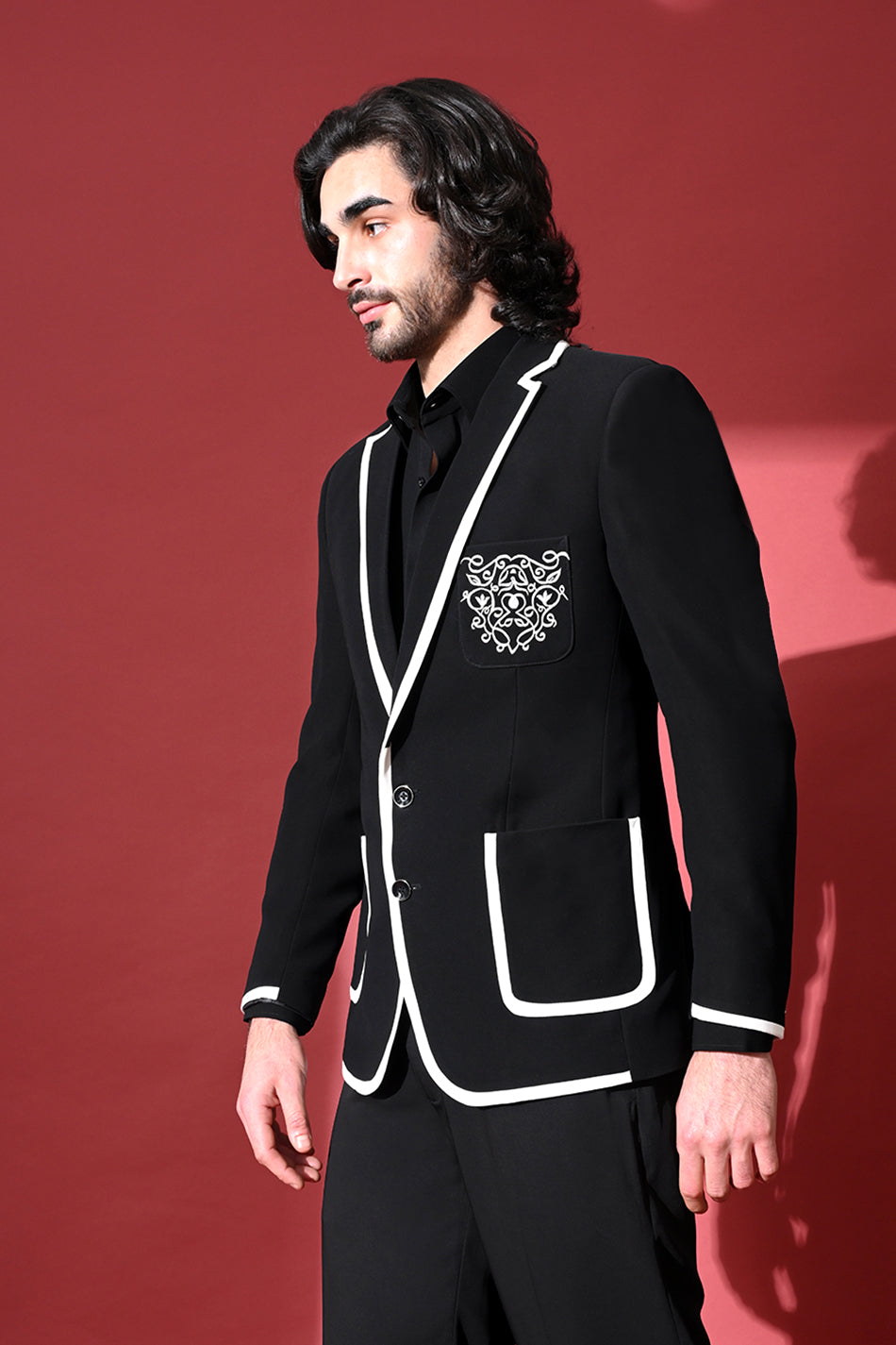 MONARCH CREST BLAZER WITH TROUSER